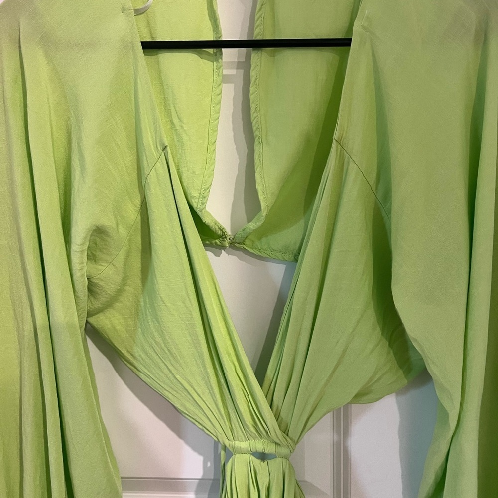 Lulus Lime Green Long Sleeve Cutout  Dress Size Large - Picture 5 of 12